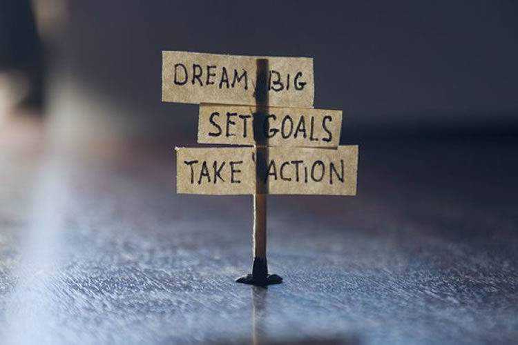 How to Let Go of That Failing Creative Idea idea-th