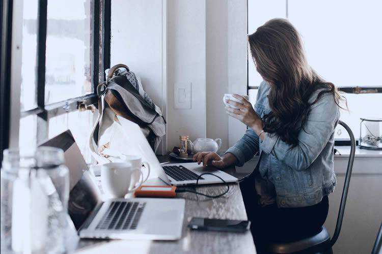 10 Sites for Finding Freelance Design Work free-th