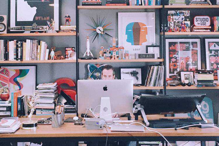 Growing Your Audience as a Designer grow-th