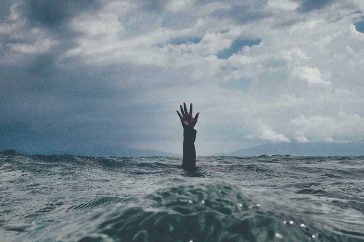 When Chaos Invades: Keeping Your Freelance Business Going During a Crisis